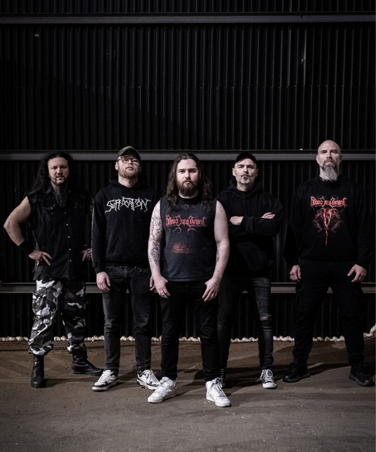 Profilbild von Blood Red Throne