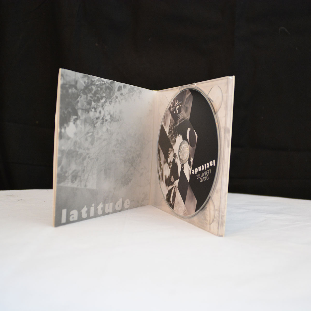 Thumbnail 4 von LATITUDE (CD)