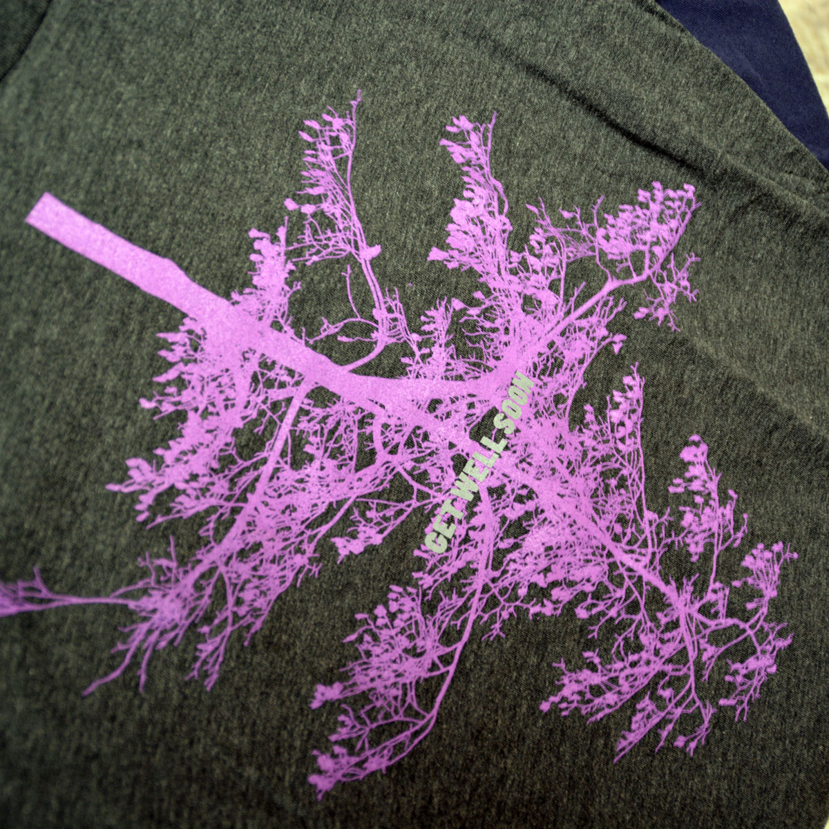 Thumbnail 2 von TREE SHIRT