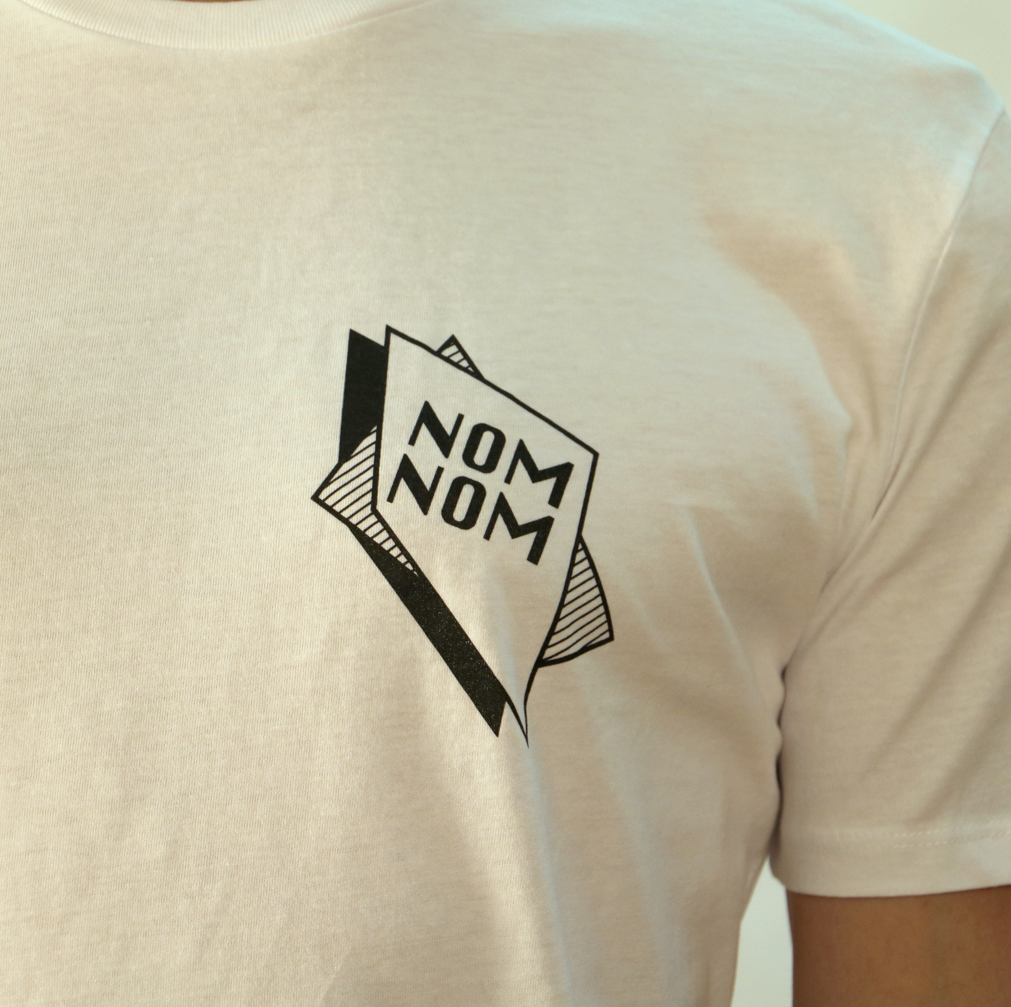 Produktbild für Nom Nom Shirt