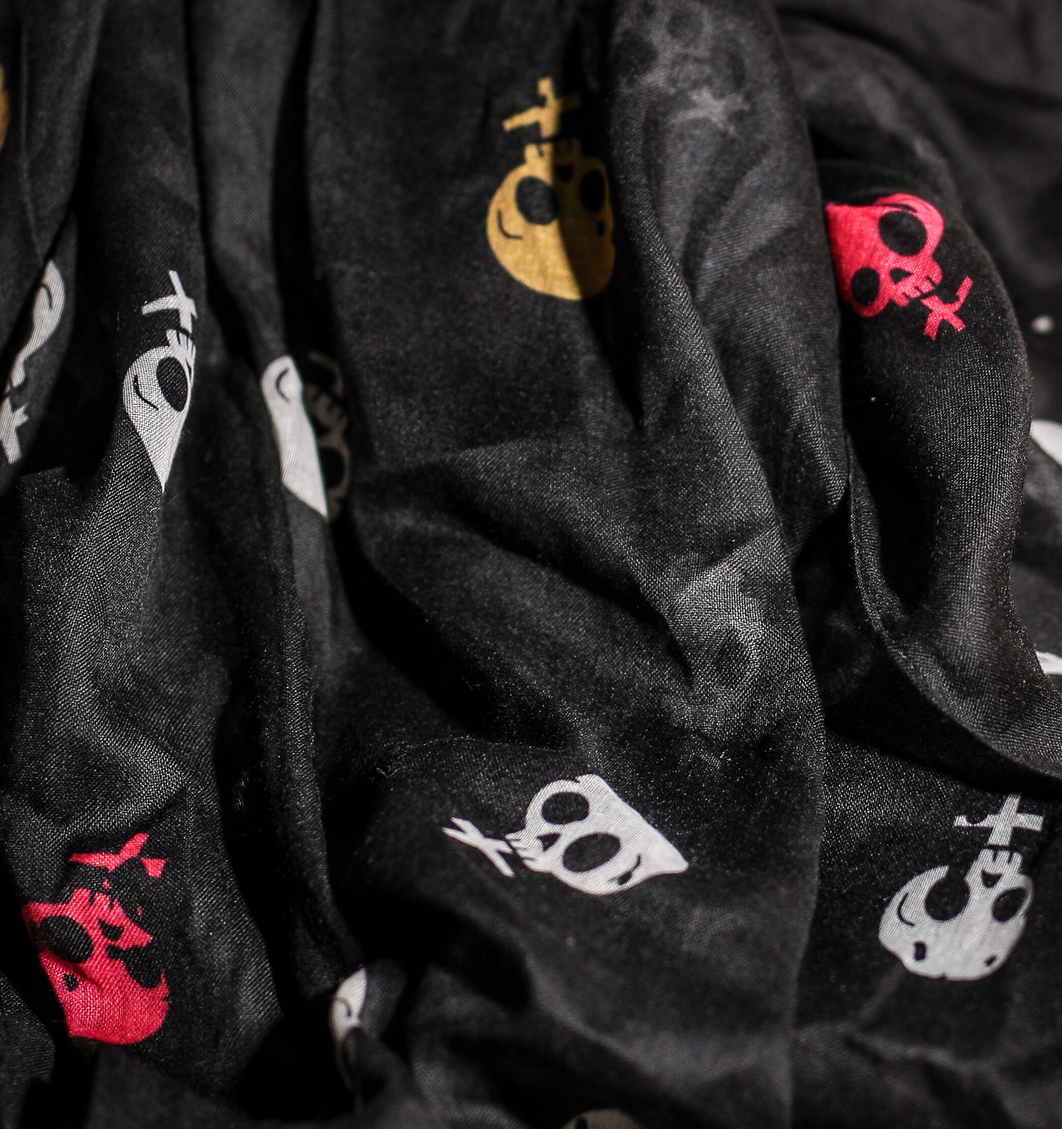 Thumbnail 3 von Carolin Kebekus - Halstuch