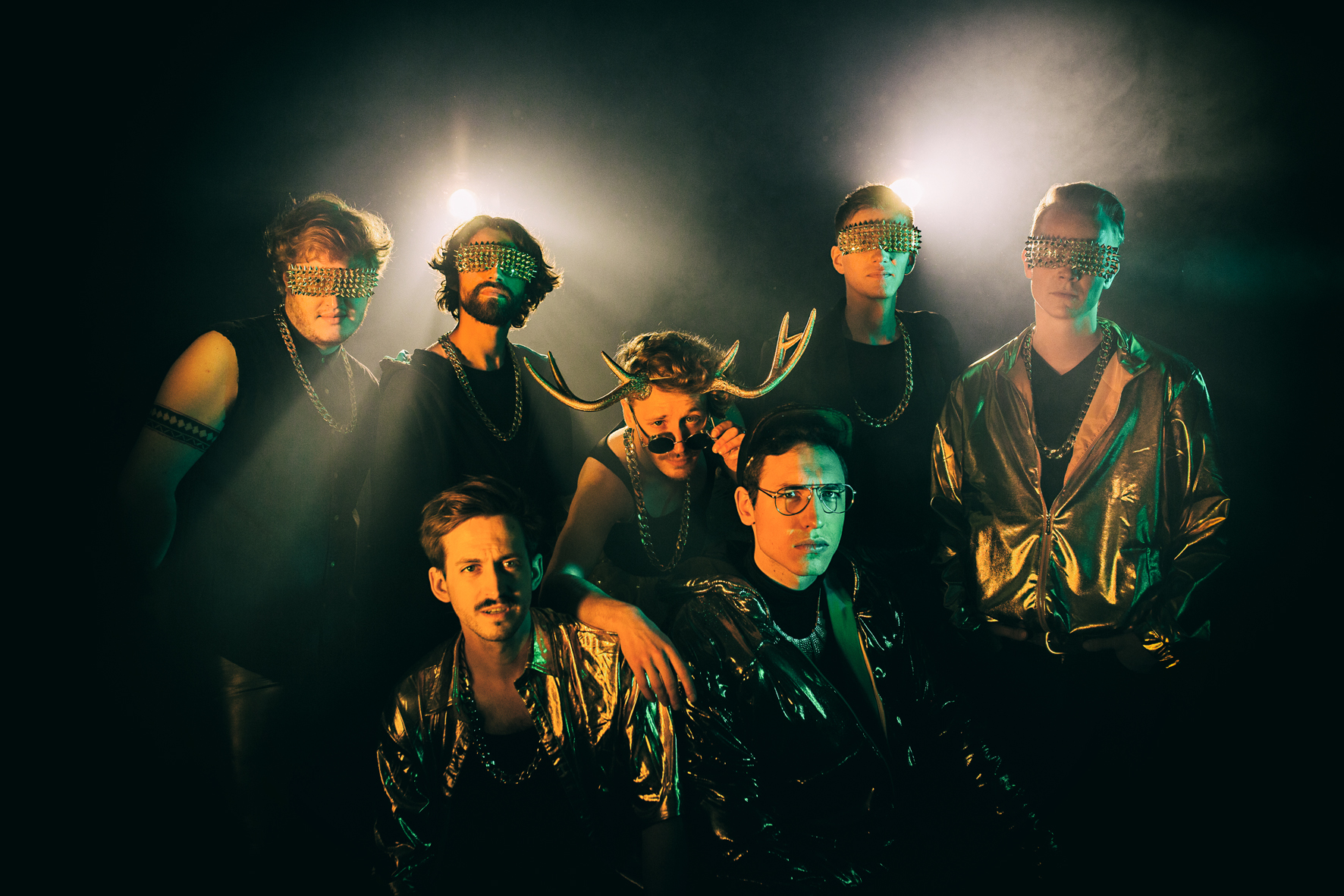 Veranstaltungsbild für MAKE A MOVE & MARTI FISCHER