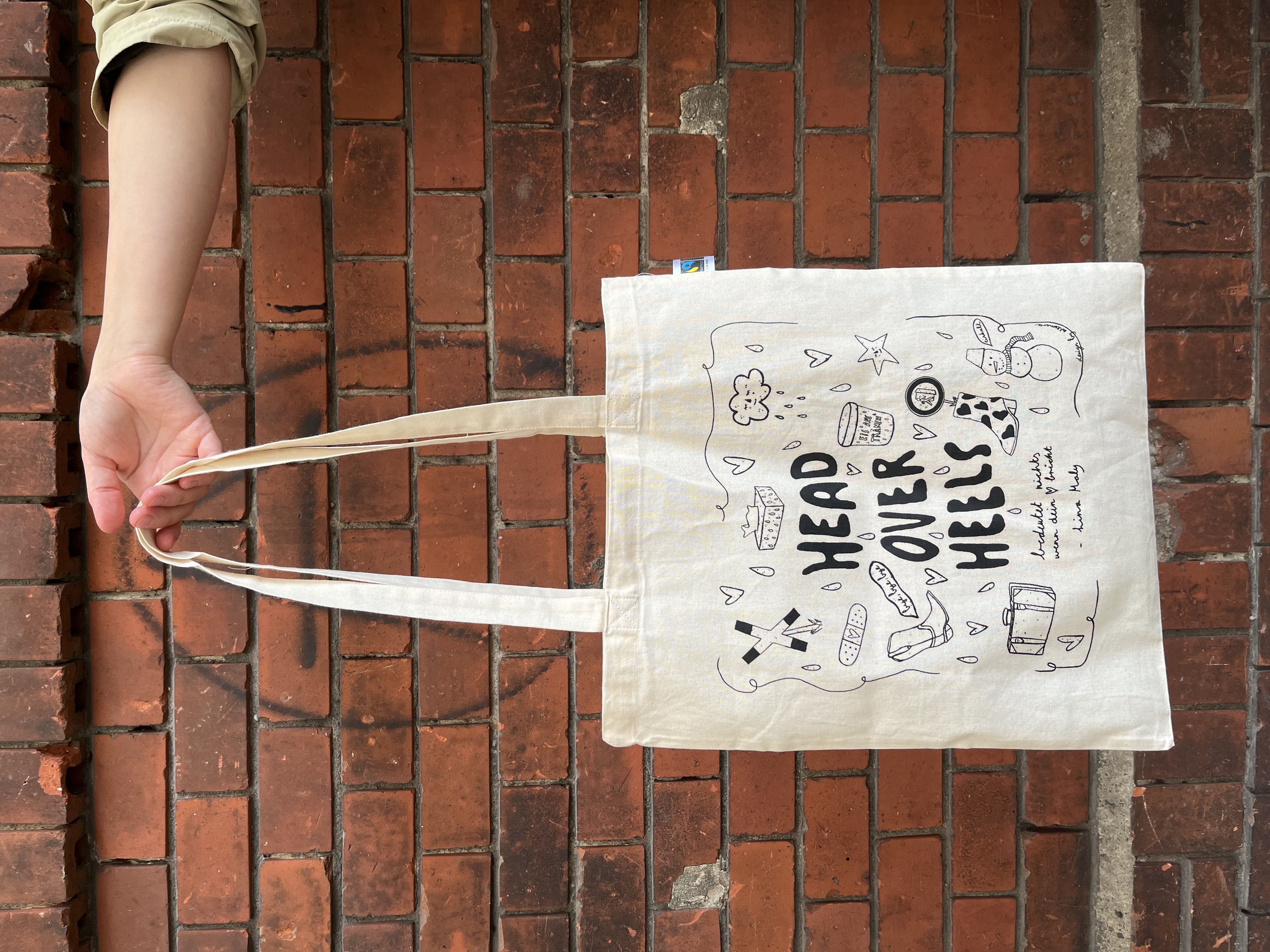 Produktbild für „Head over heels“ Beutel