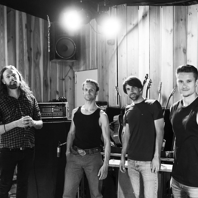 Profilbild von Colliding Giants